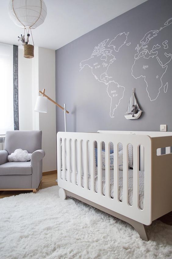Habitación bebé gris y blanco