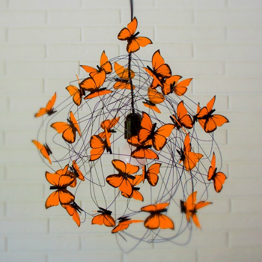 lampara-mariposas-naranja