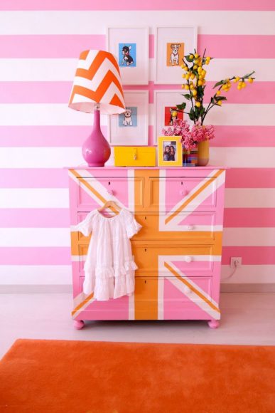 Habitación rosa y naranja. Decoración infantil Decoideas.net