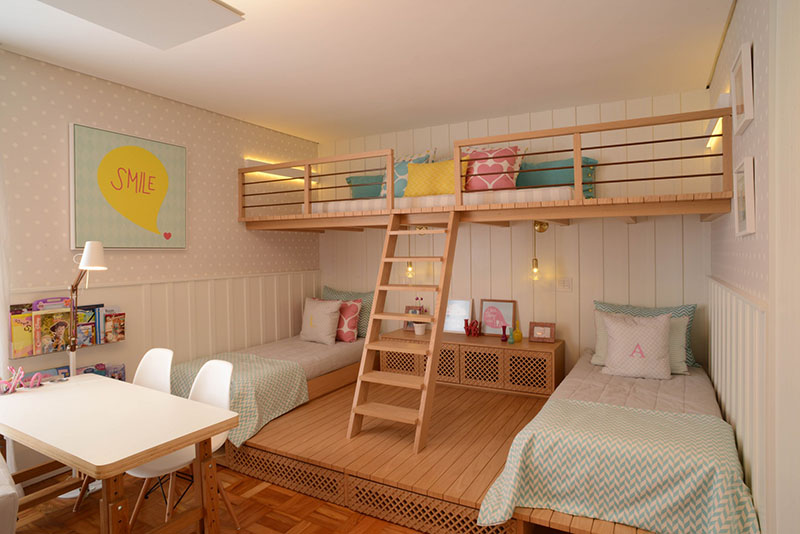 Habitación con dos camas para niñas