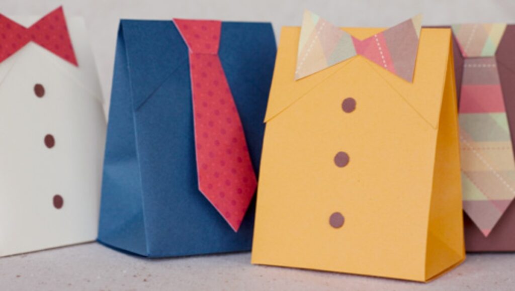 Cajas de regalo para el Día del Padre con forma de camisa