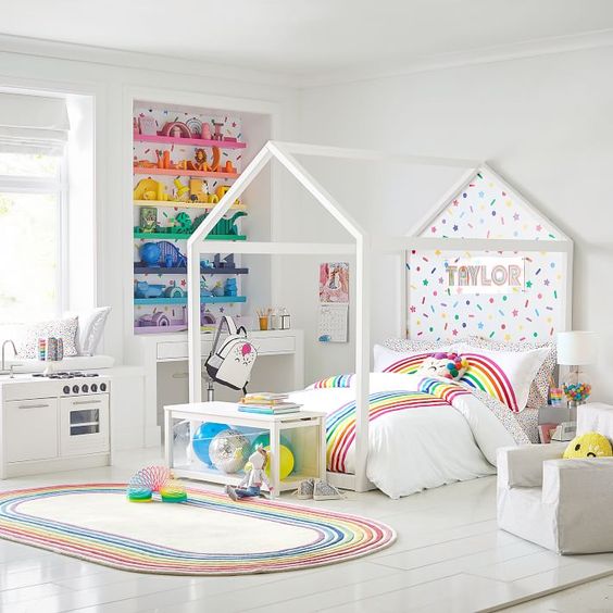 Habitación infantil arco iris
